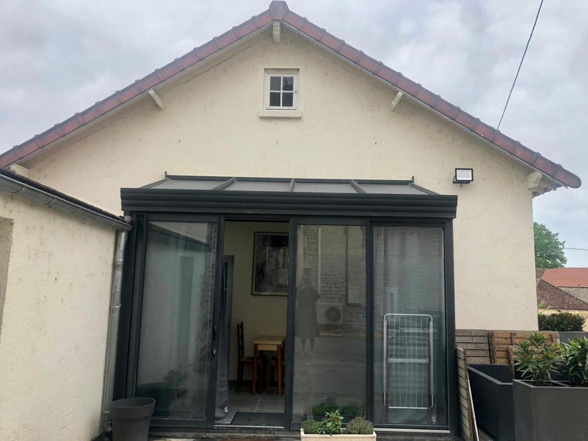 L'Instant Present Pacy-sur-Armancon Exterior foto